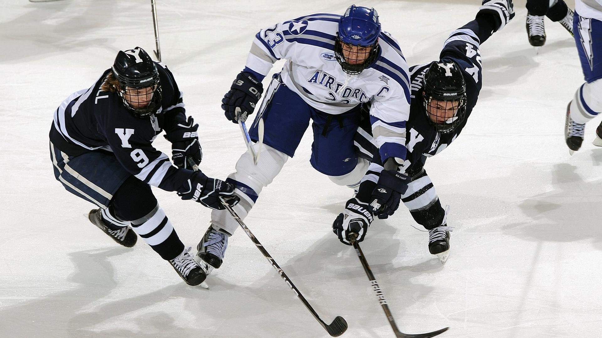 《虚拟偶像助阵：电竞比赛引入新元素》，虚拟 偶像